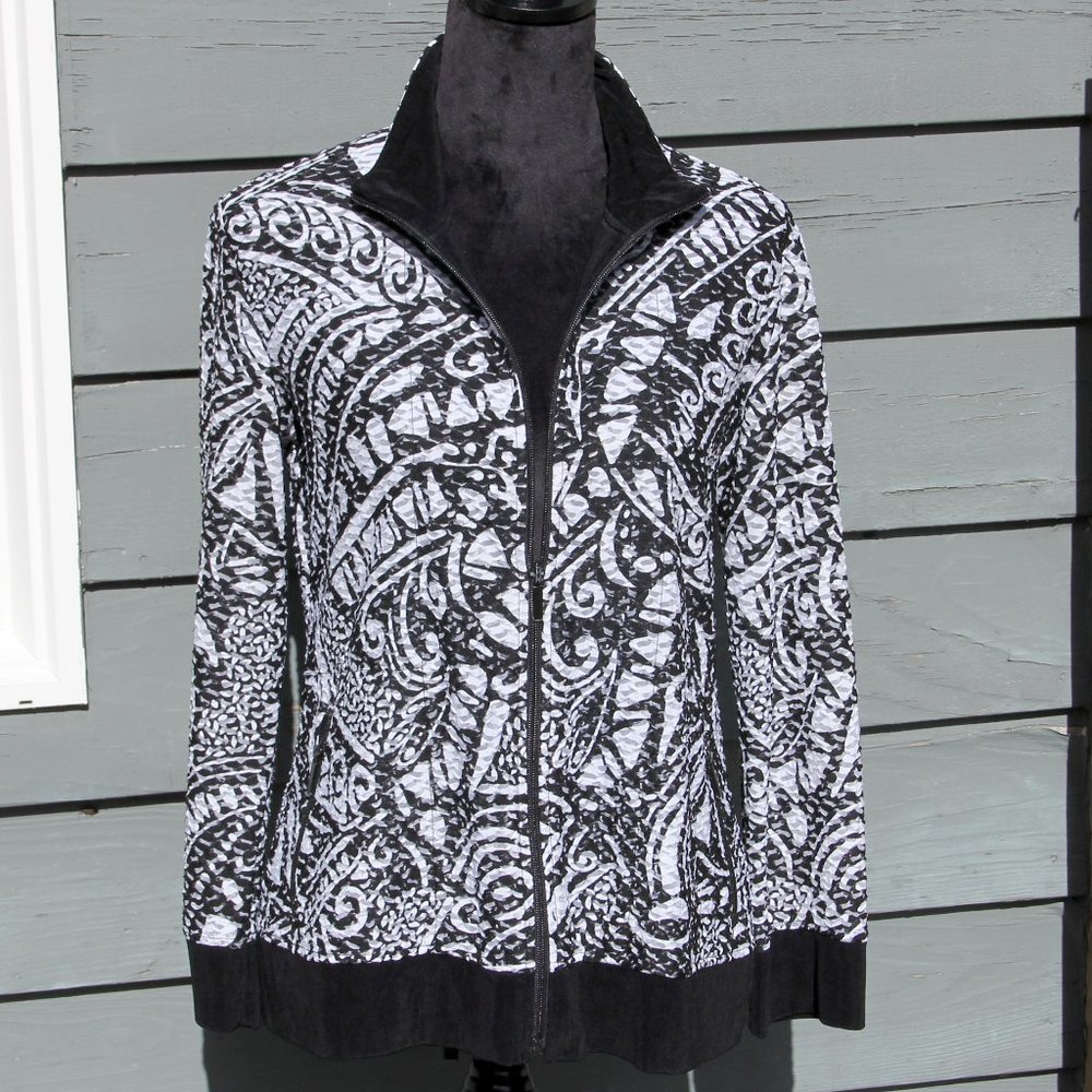 Chico's Black & White Light and Airy Jacket, Perfect for Travel or Layering